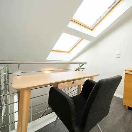 Daire Favorite -suite And - Altstadt *