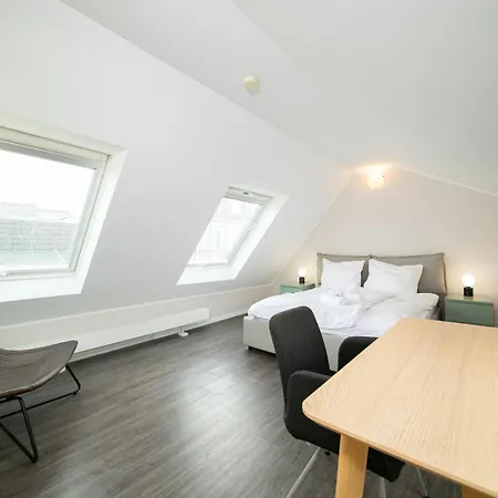 Favorite -suite And - Altstadt Apartament